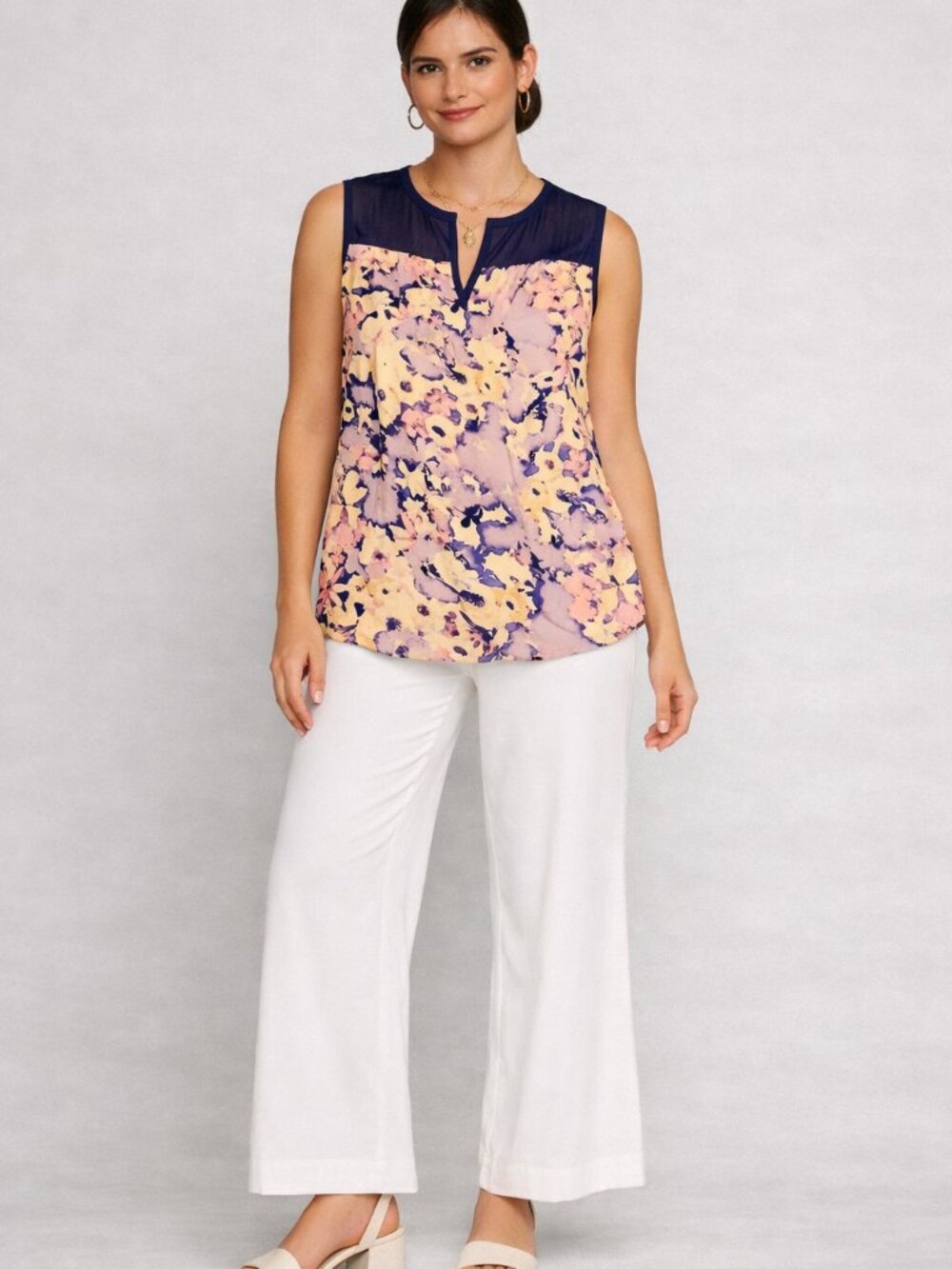 SimplyVera Wang Sleeveless Pintuck Floral Print Top Size M